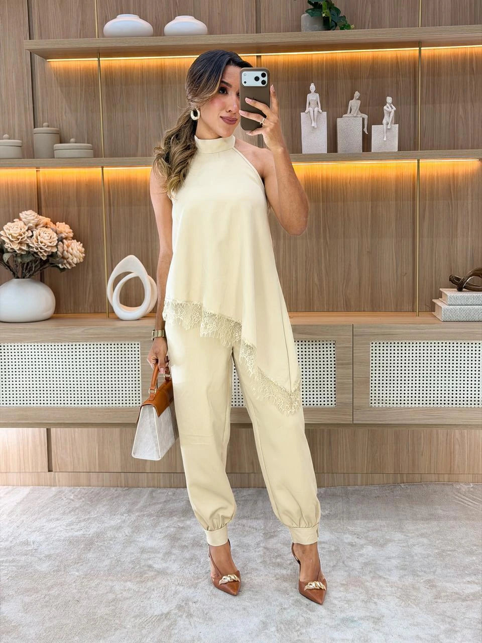 1079 - Conjunto Alfaiataria com renda